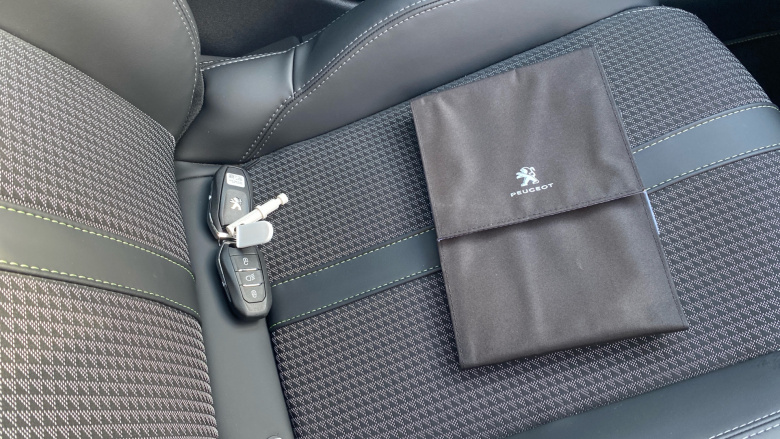 Peugeot 208 100kW GT 50kWh 5dr Auto Electric Hatchback